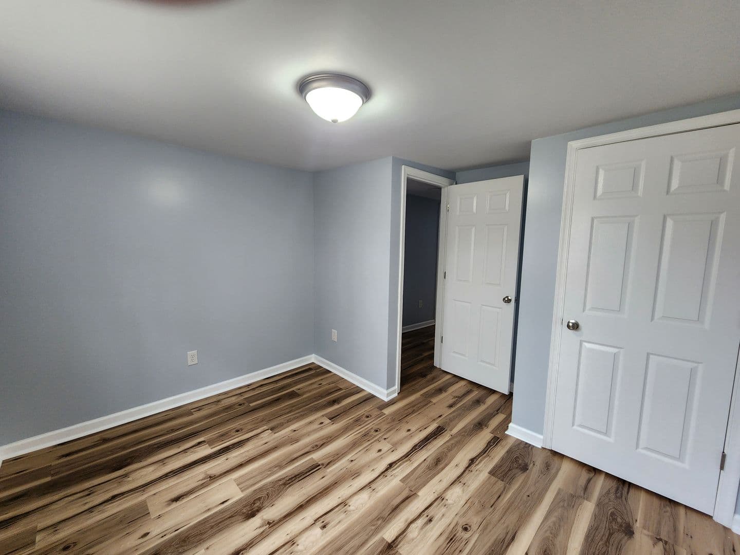 Mount Airy House: 203 Inman Rd