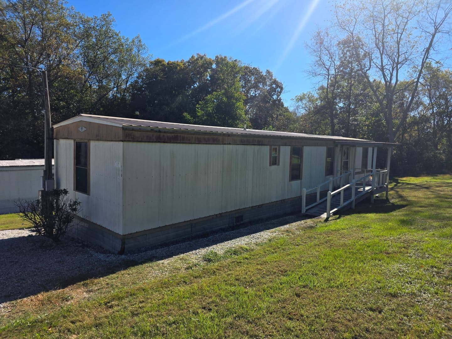 Mount Airy Apartment: Gin Blossom Trail