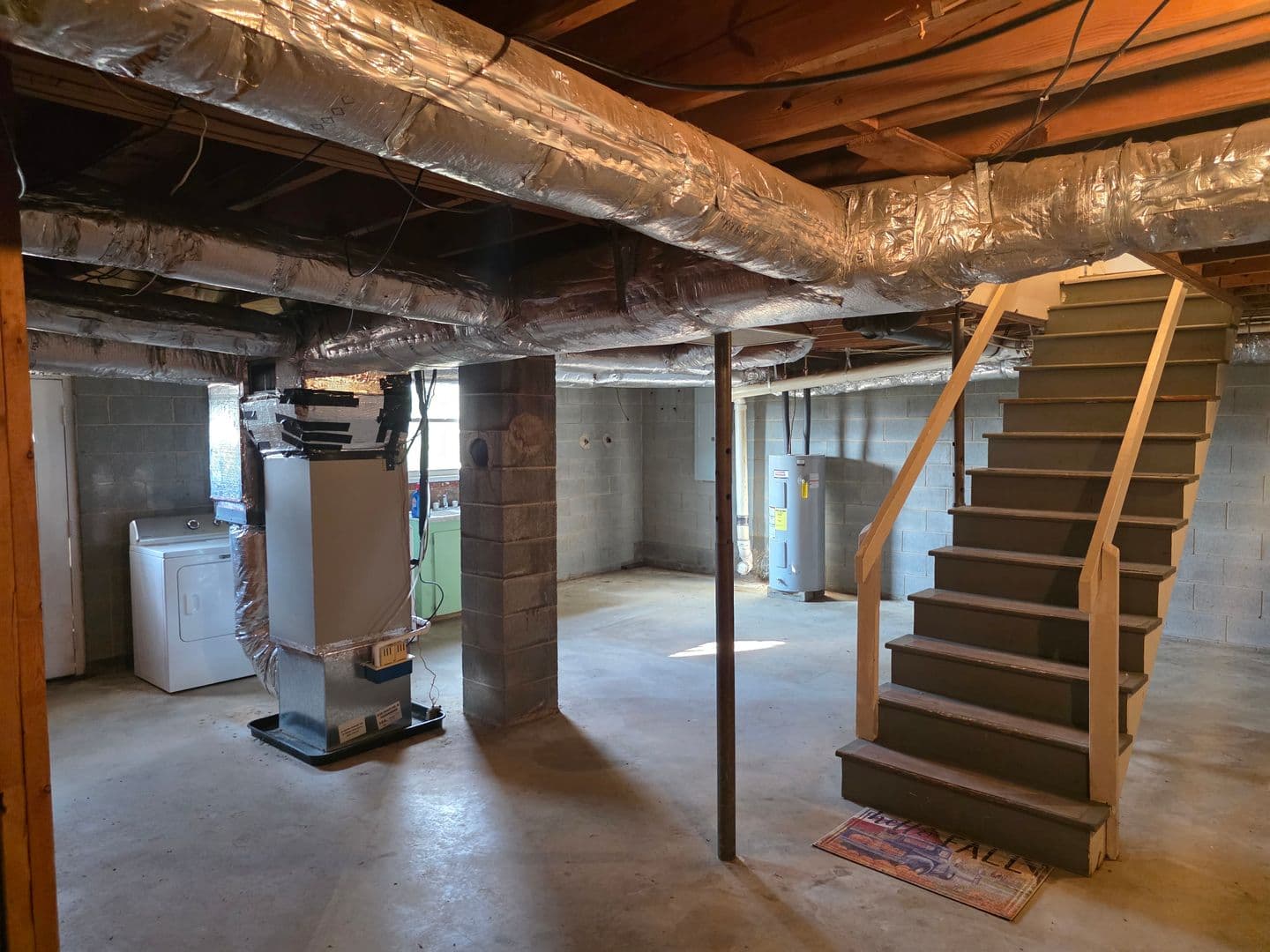 Siloam House: 3482 NC 268