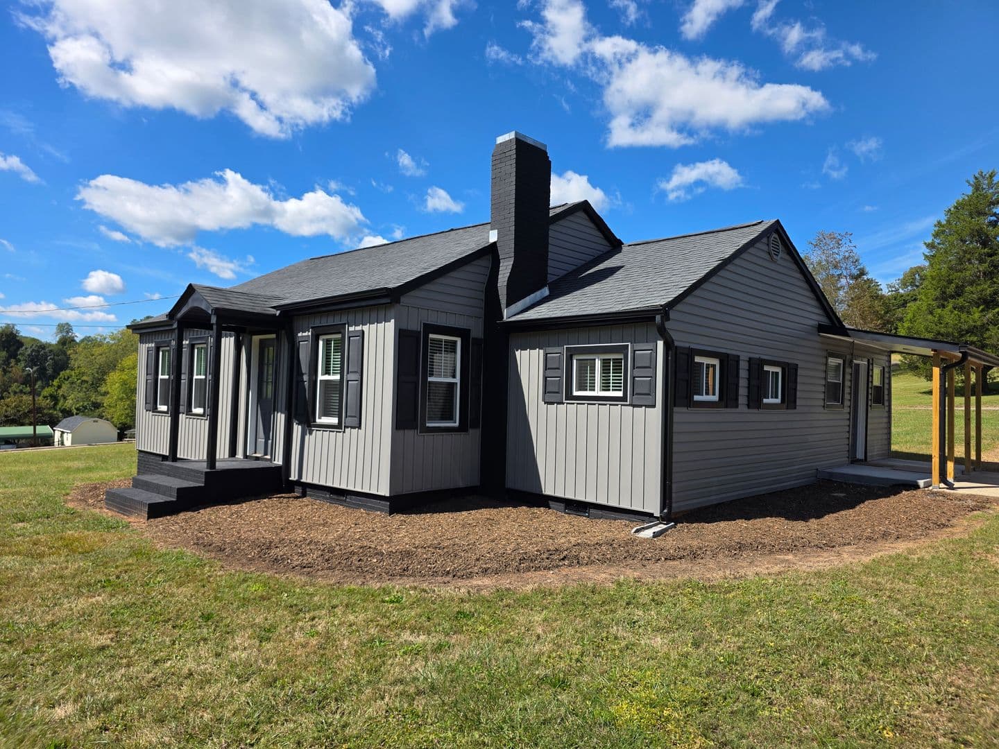 Ararat House: 1358 Ararat Rd
