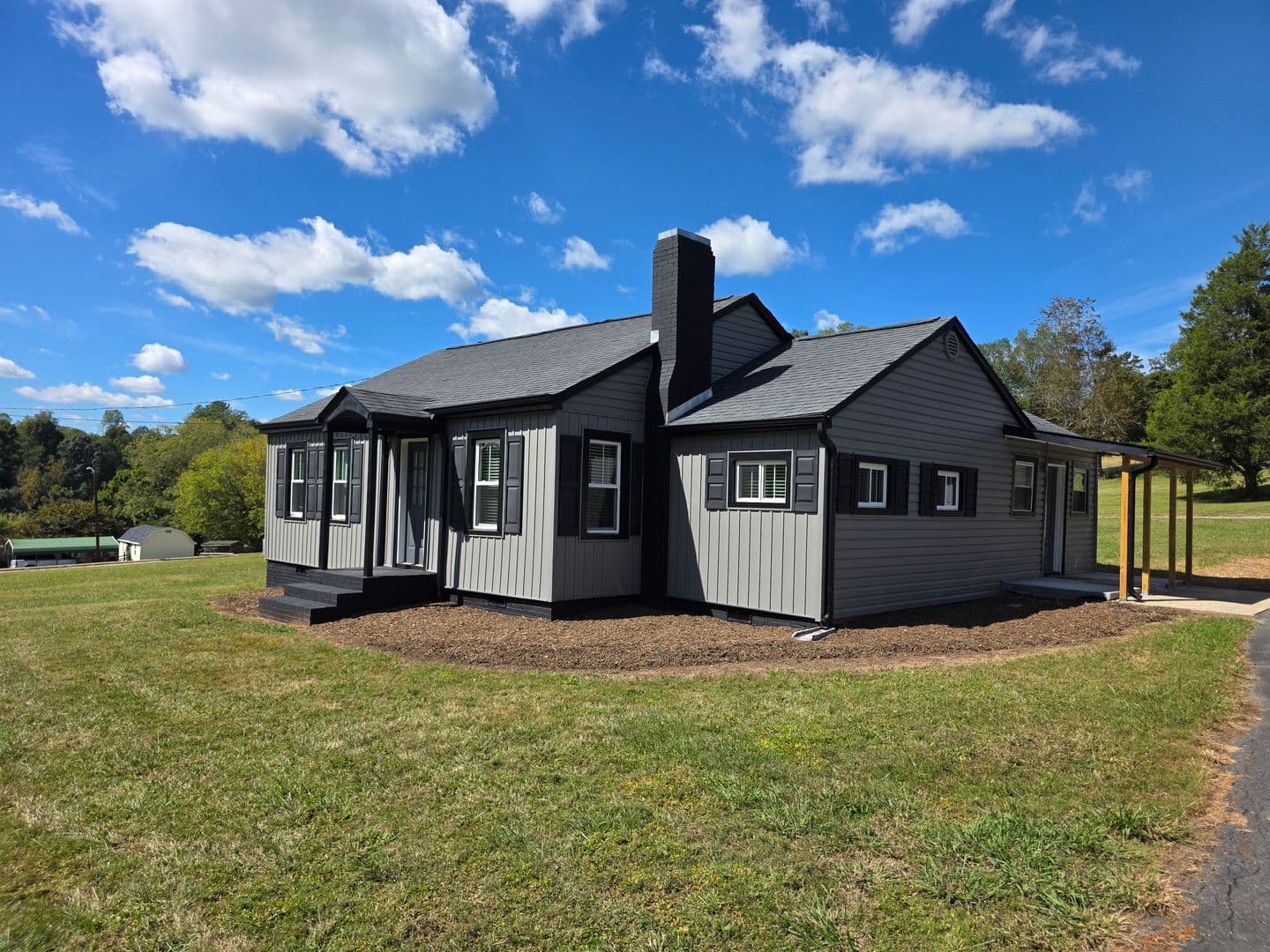 Ararat House: 1358 Ararat Rd
