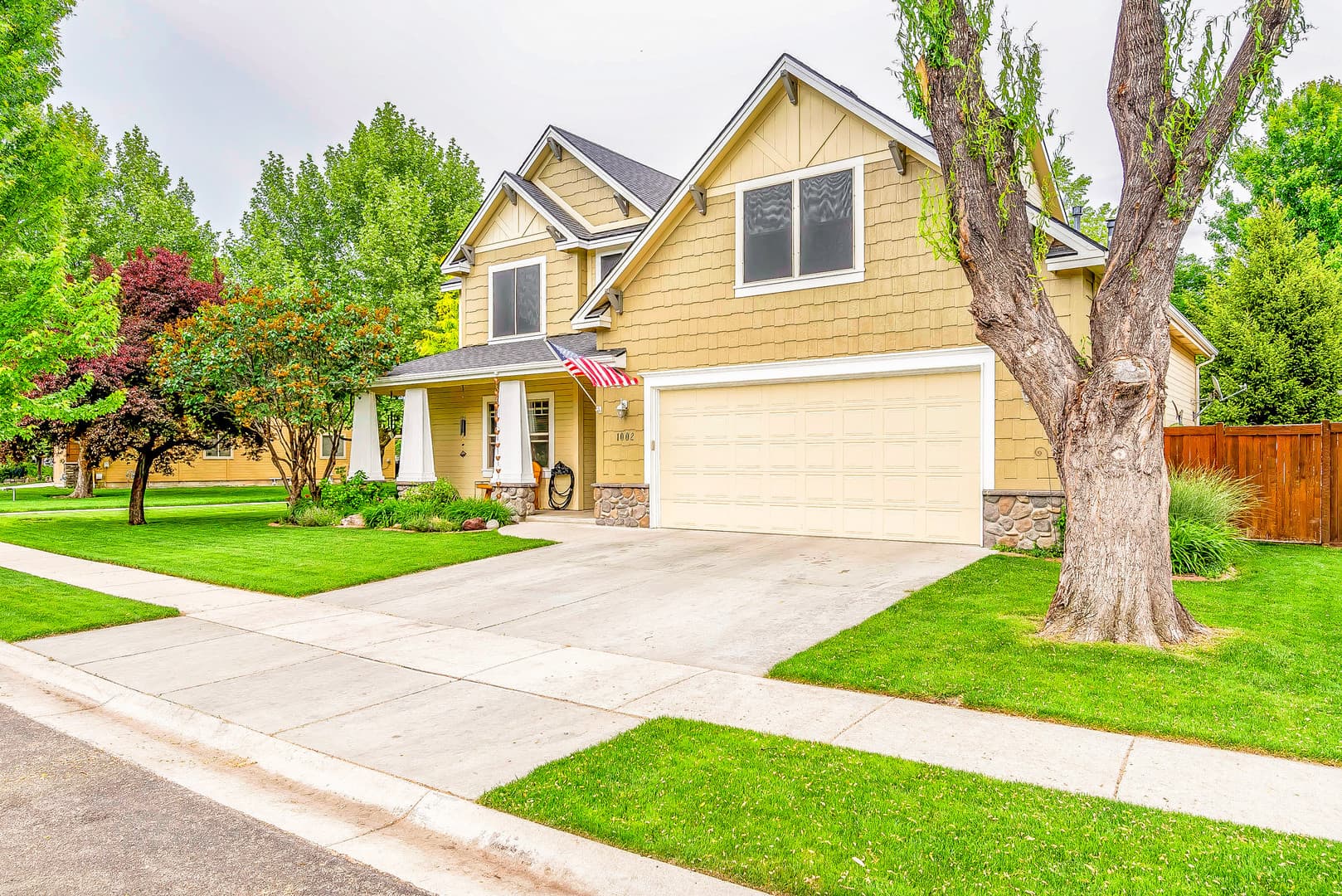 Meridian House: 1002 E. Legacy View Dr.