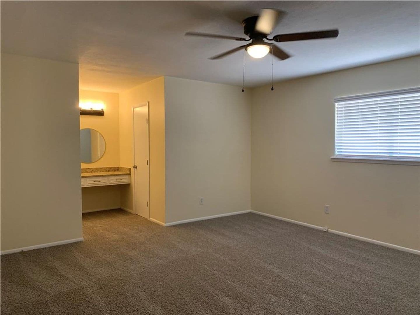 Corpus Christi House: 941 Egyptian Drive