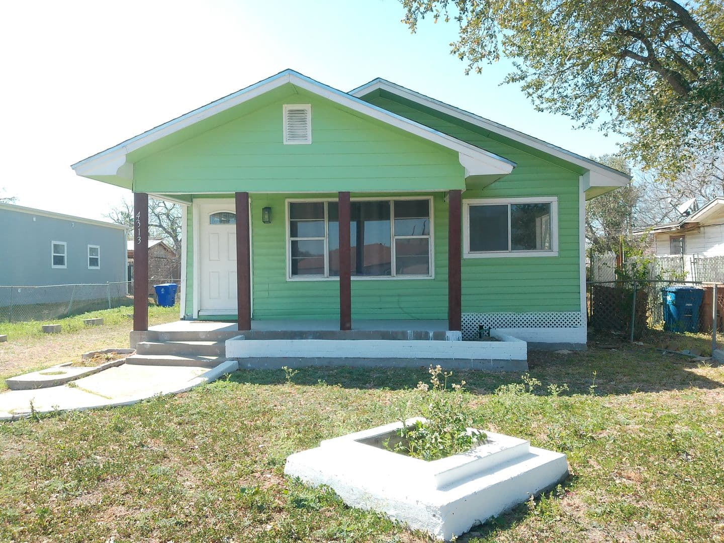Corpus Christi House: 4313 Molina Dr