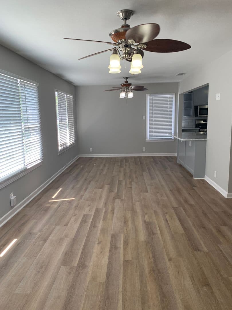 Corpus Christi House: 904 Cunningham Street