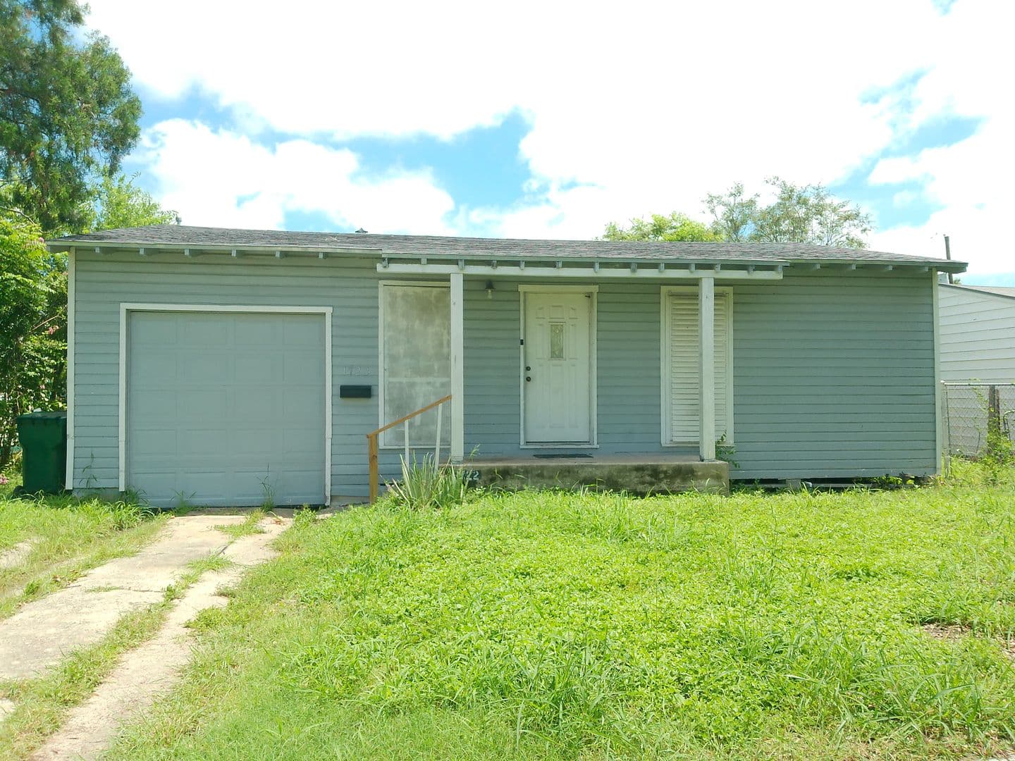 Corpus Christi House: 1722 Tarlton Street