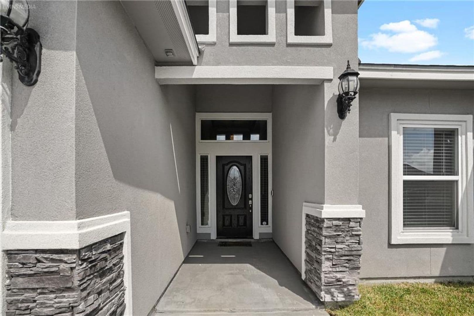 Corpus Christi House: 3921 Woodhouse Ln