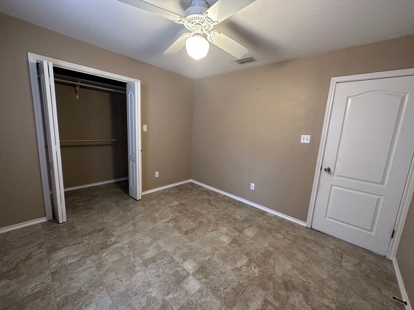 Corpus Christi House: 4525 Wapentate Drive