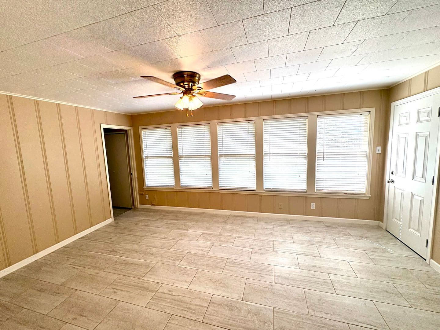 Corpus Christi House: 10639 Emmord Loop