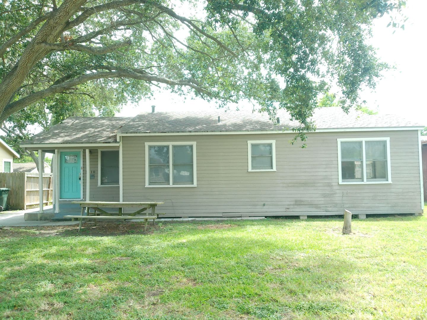 Corpus Christi House: 3510 Austin Street