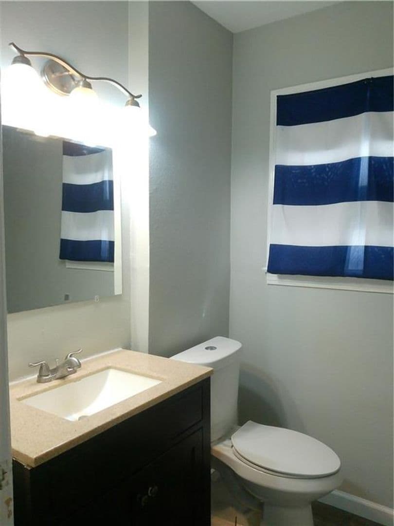 Corpus Christi House: 3921 Chestnut Street A