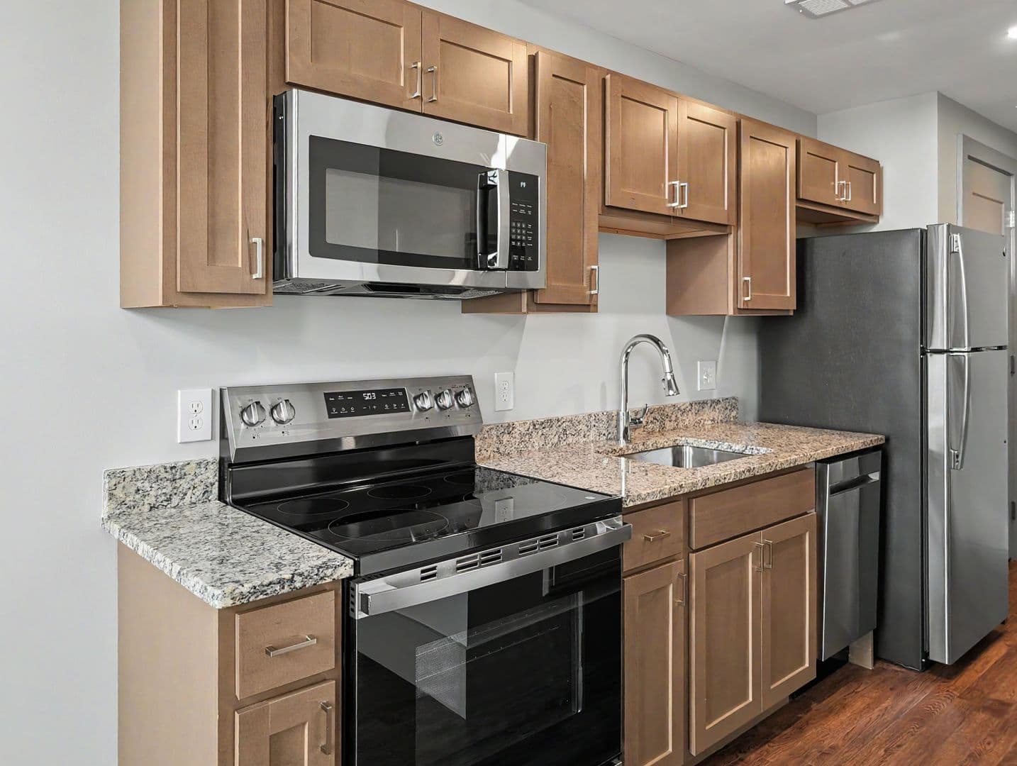 Worcester Apartment: 90 Grove Street