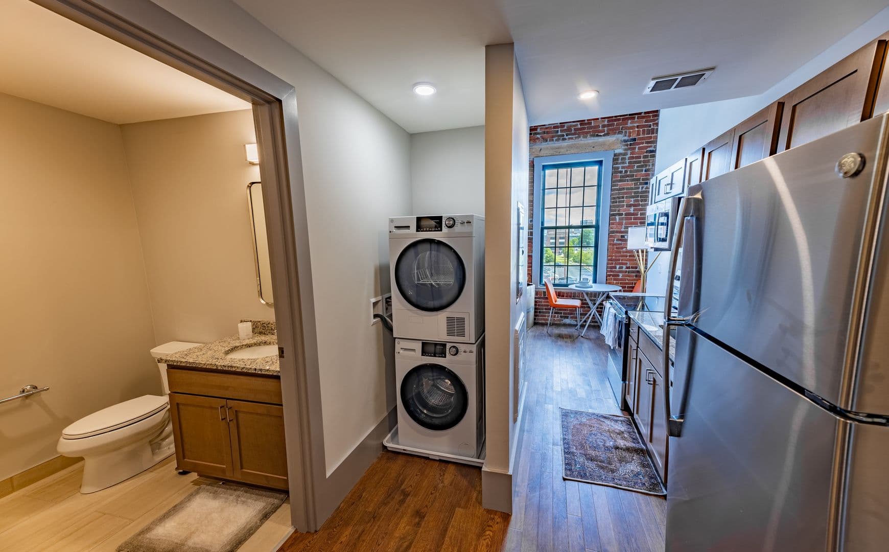 Worcester Apartment: 90 Grove Street