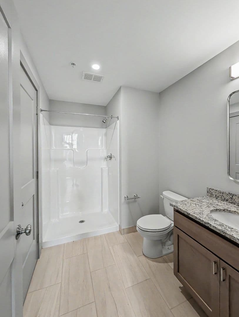 Worcester Apartment: 90 Grove Street