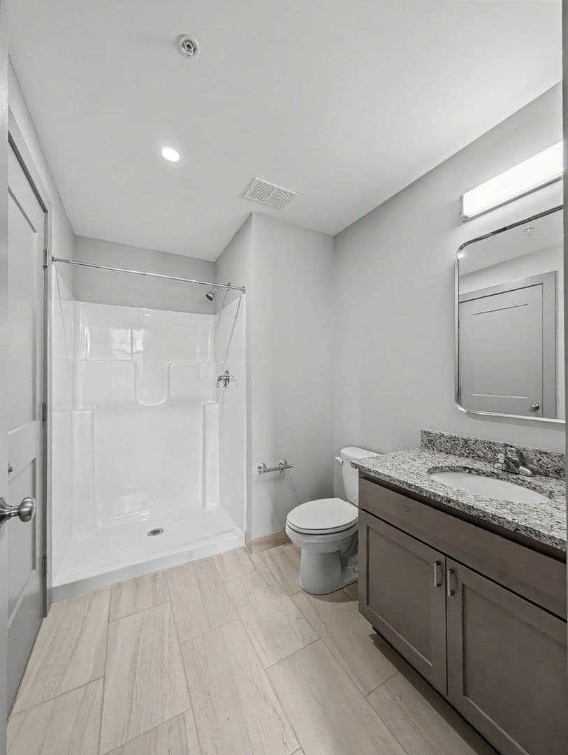 Worcester Apartment: 90 Grove Street