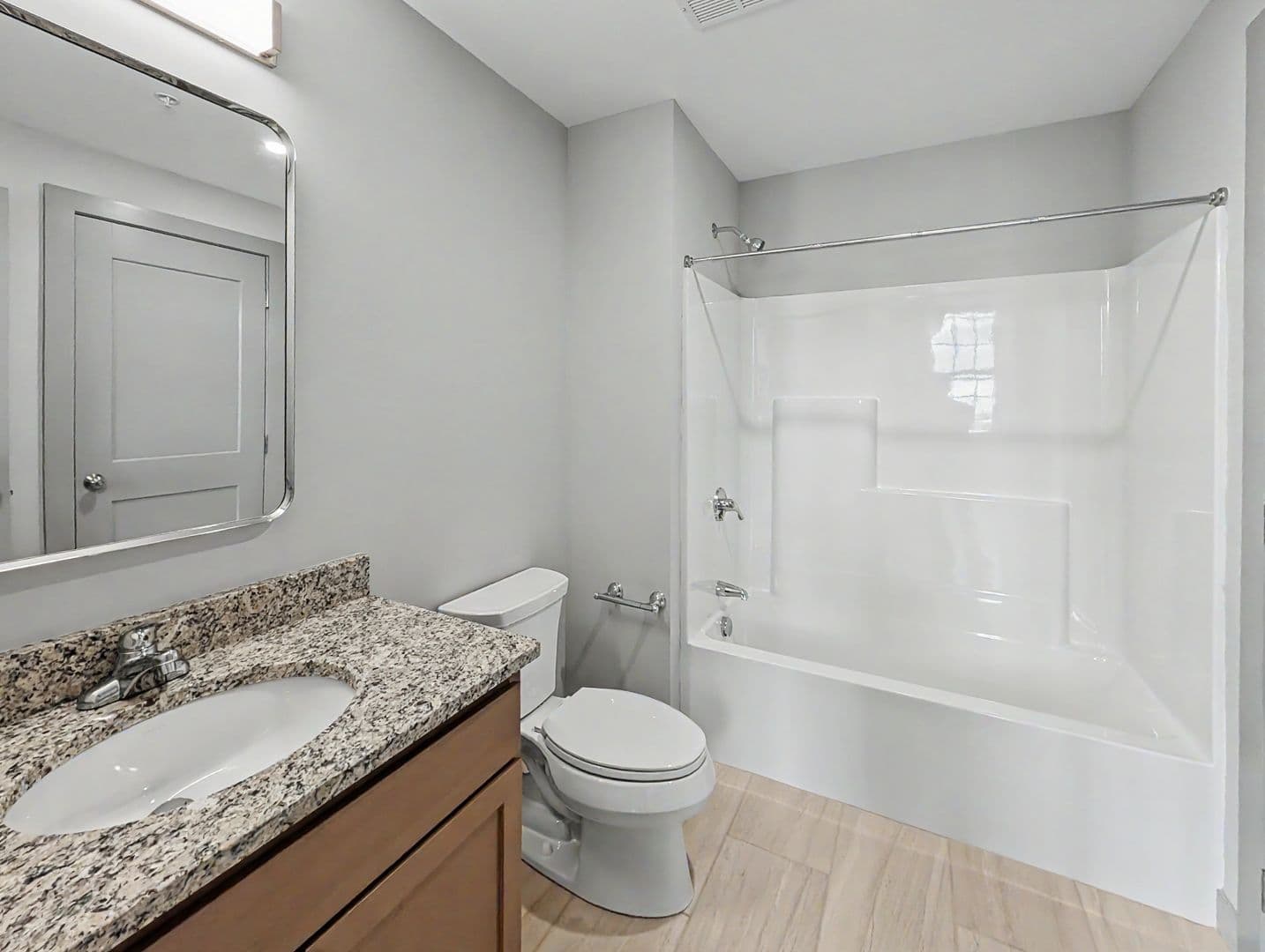 Worcester Apartment: 90 Grove Street