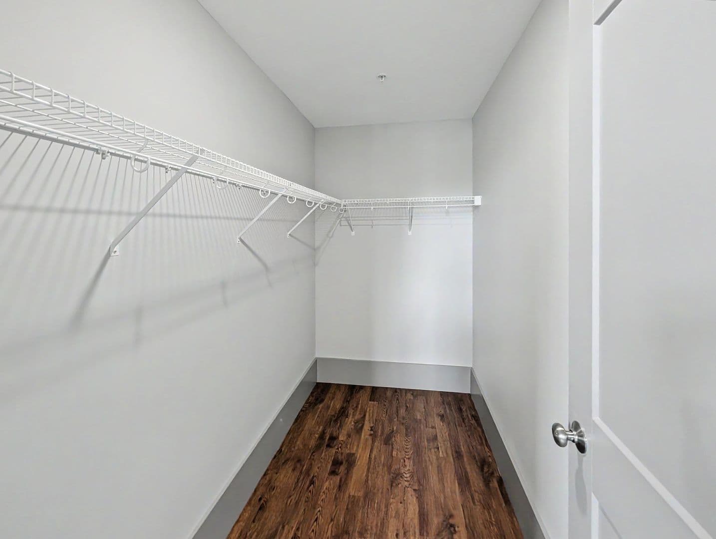 Worcester Apartment: 90 Grove Street
