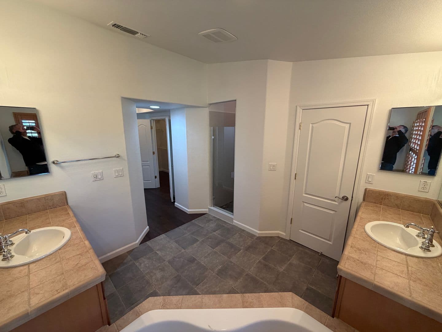 Sacramento House: 3019 Palmate Way