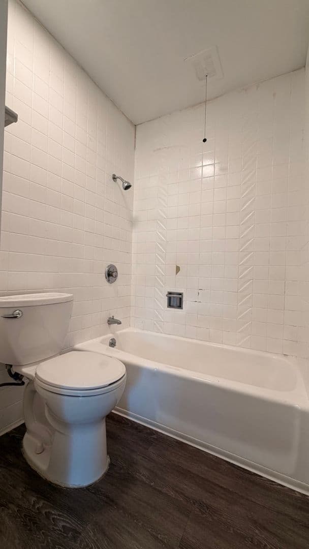 Carmichael Apartment: 5840 Fair Oaks Blvd #5