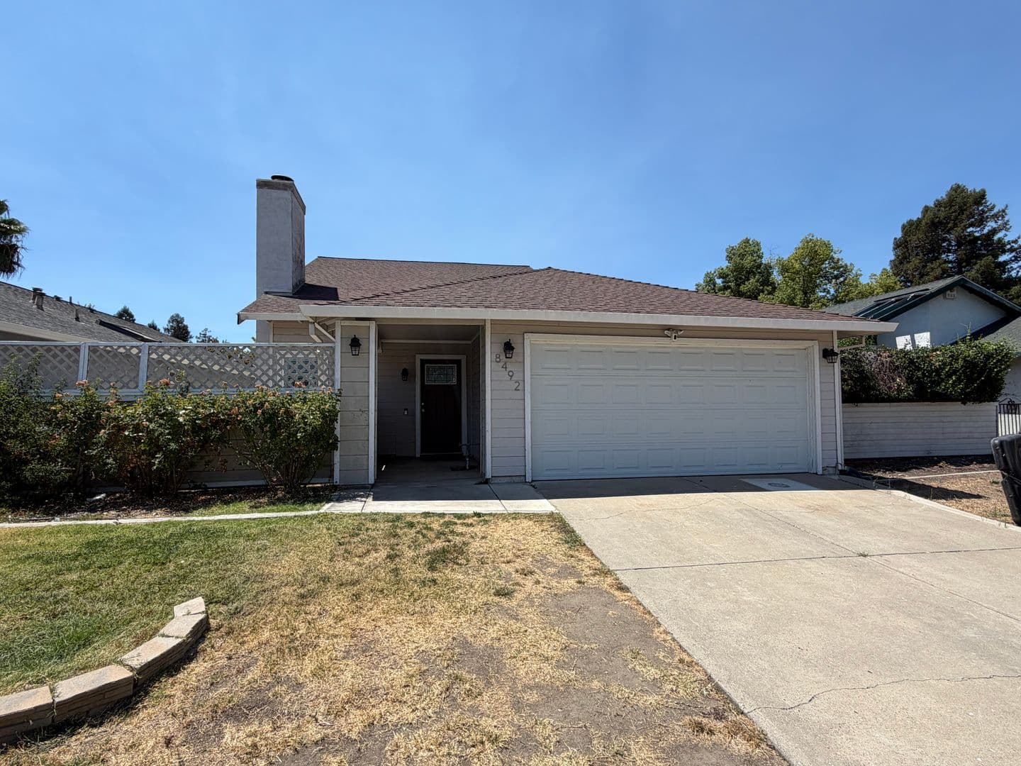 Sacramento House: 8492 Hermitage Way
