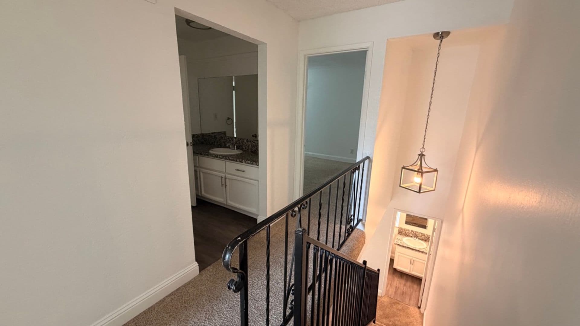 Carmichael Apartment: 5840 Fair Oaks Blvd #5