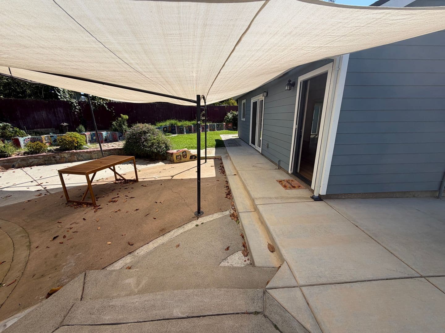Fair Oaks House: 7210 Zelinda Drive