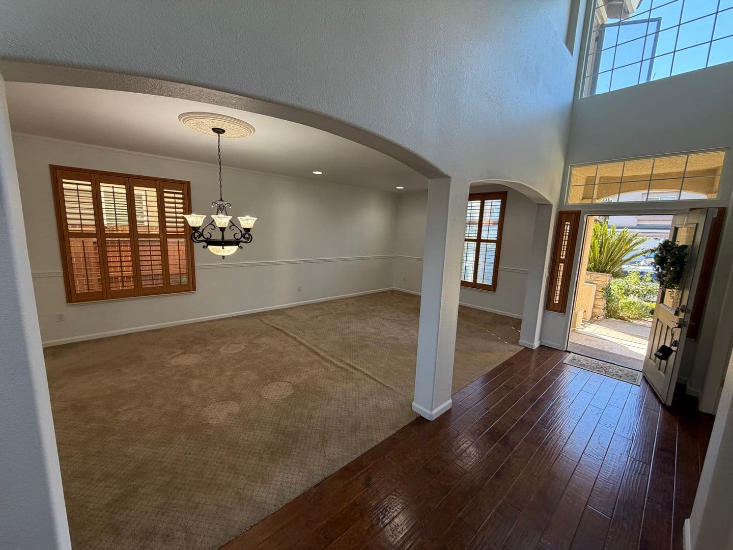 Sacramento House: 3019 Palmate Way