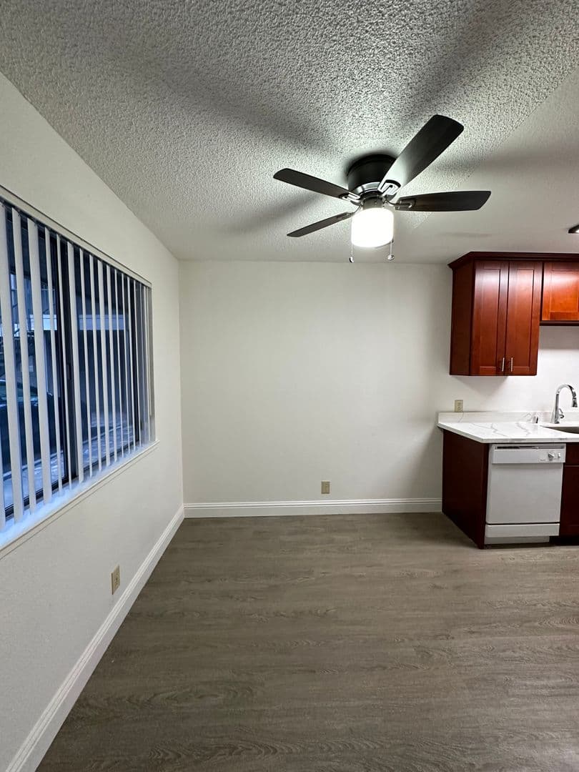 Sacramento Apartment: 3259 Marshall Way #10