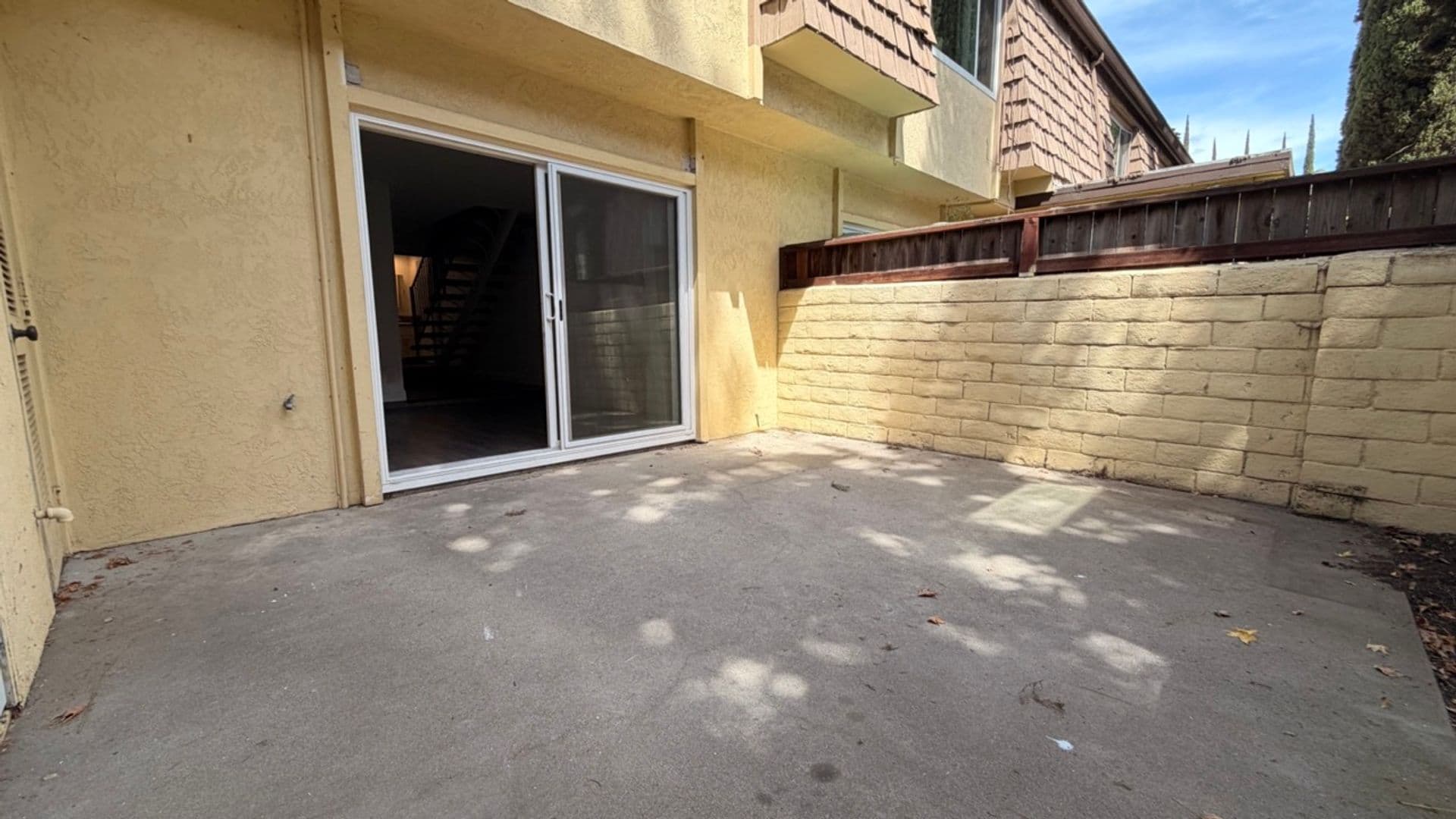 Carmichael Apartment: 5840 Fair Oaks Blvd #5