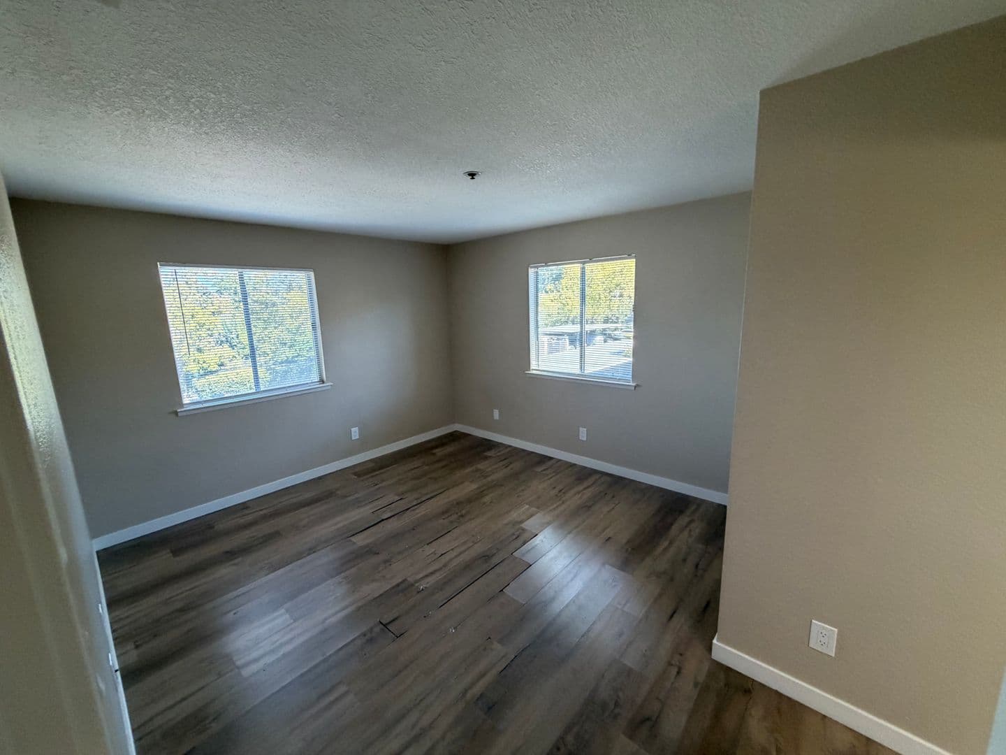 Sacramento House: 1019 Dornajo Way #217