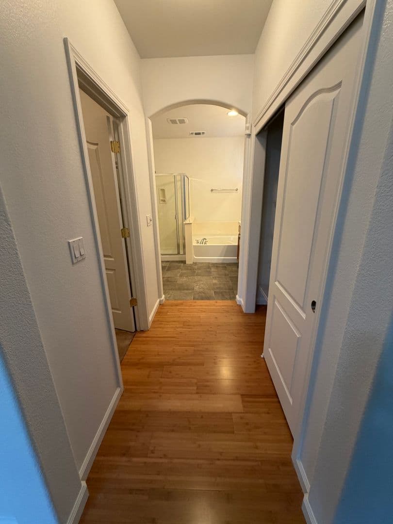 Sacramento House: 3019 Palmate Way