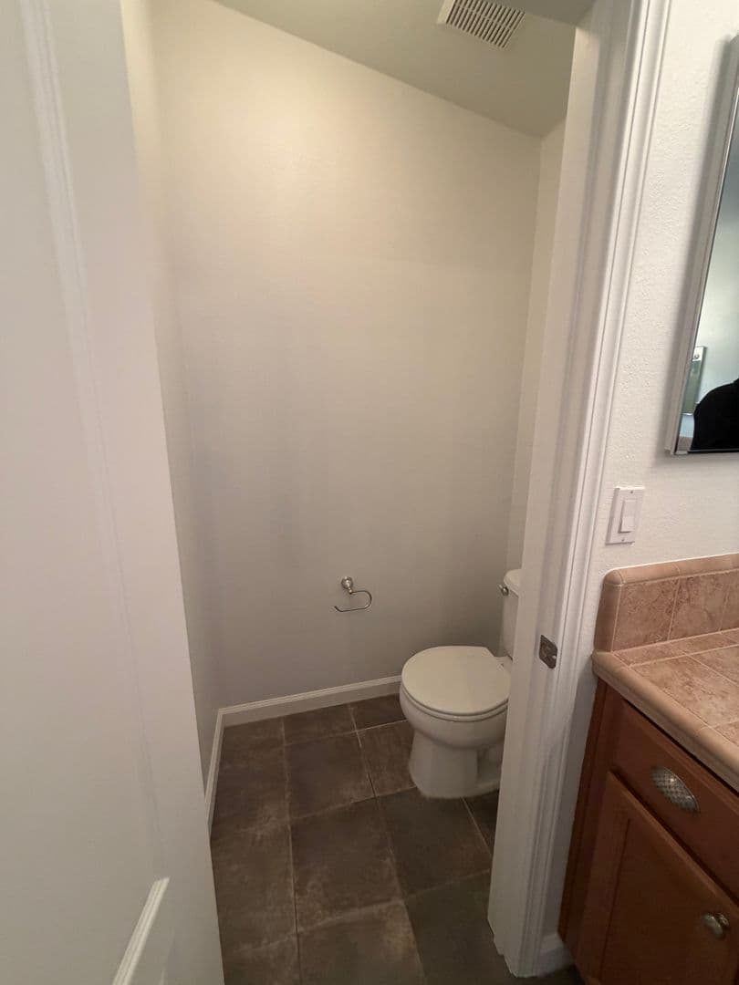 Sacramento House: 3019 Palmate Way