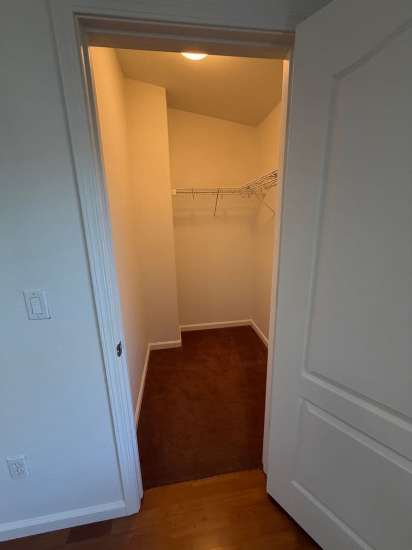 Sacramento House: 3019 Palmate Way