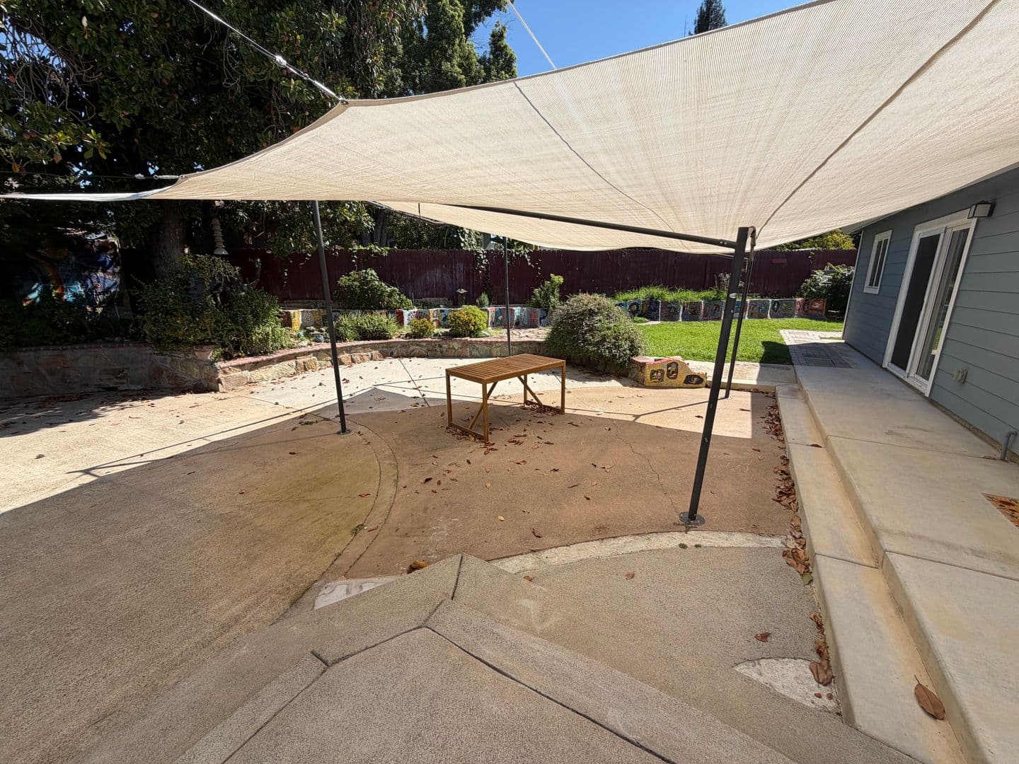 Fair Oaks House: 7210 Zelinda Drive