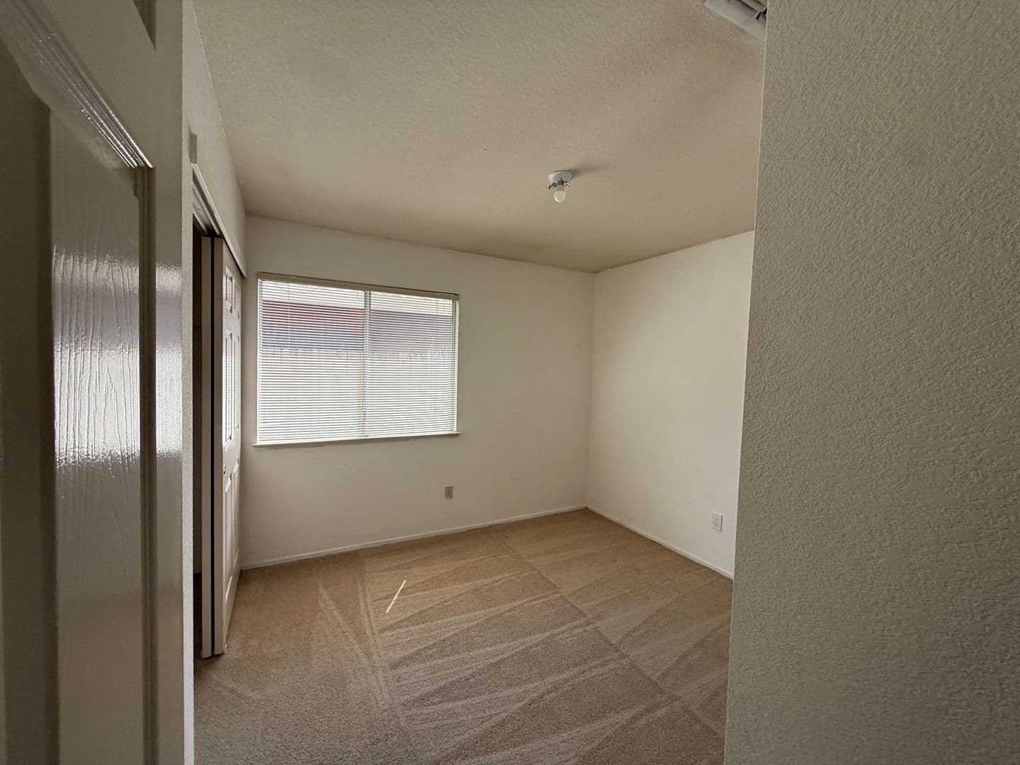 Elk Grove House: 6415 Shasta Creek Way