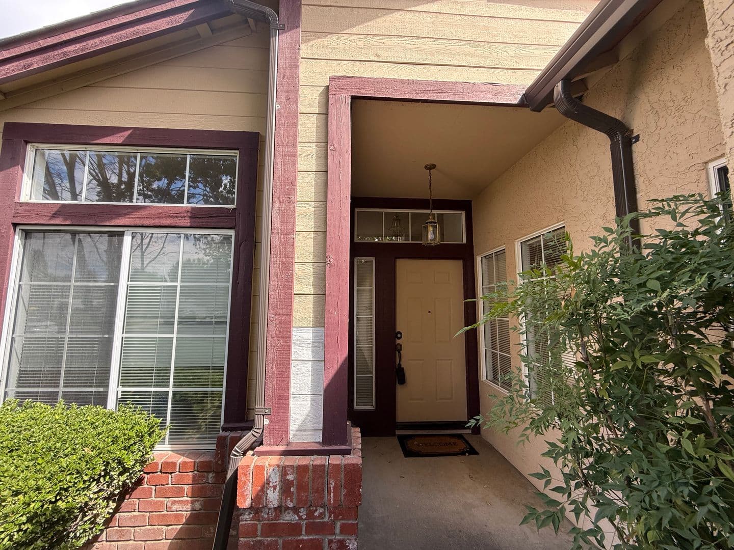 Elk Grove House: 6415 Shasta Creek Way