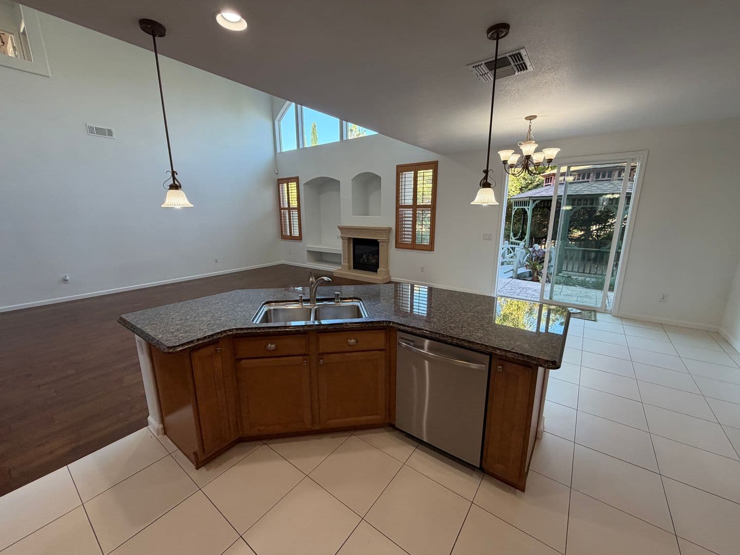 Sacramento House: 3019 Palmate Way