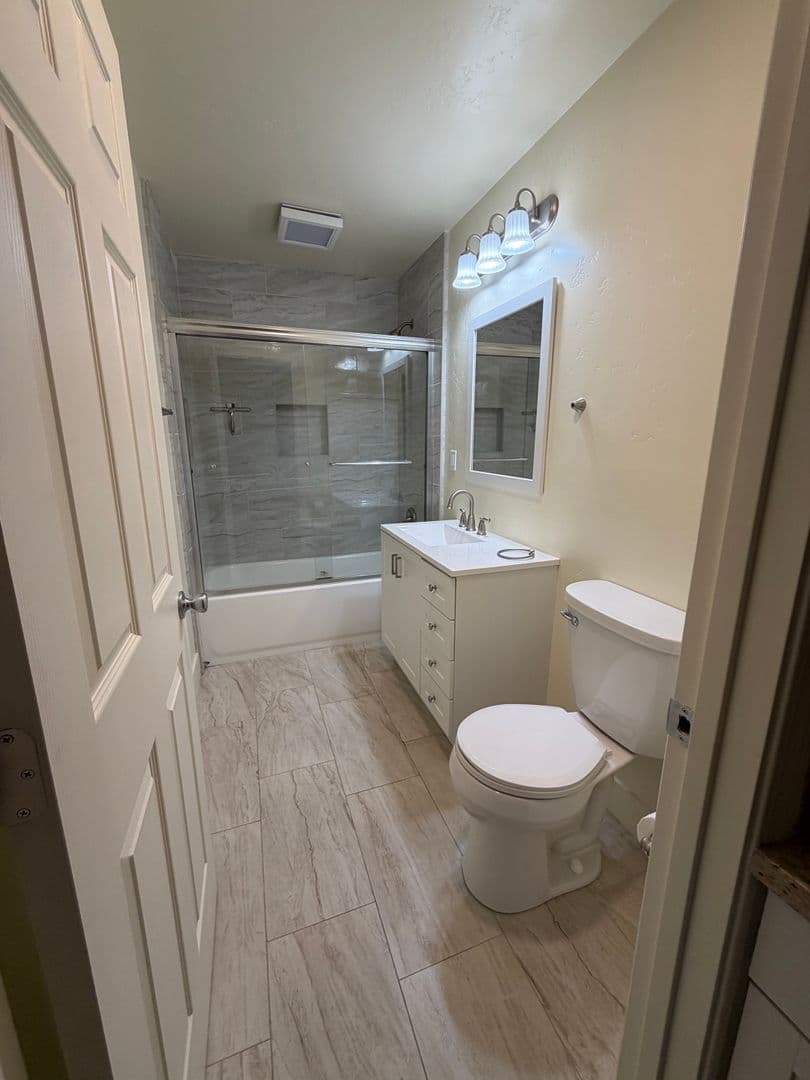 Sacramento Multiplex: 3654 52nd Street