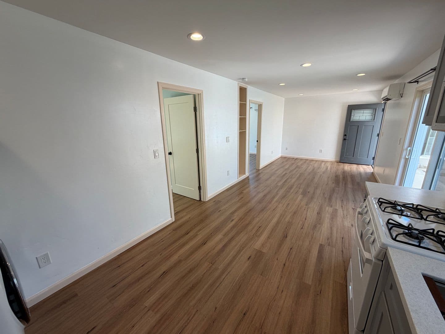 Fair Oaks House: 7210 Zelinda Drive