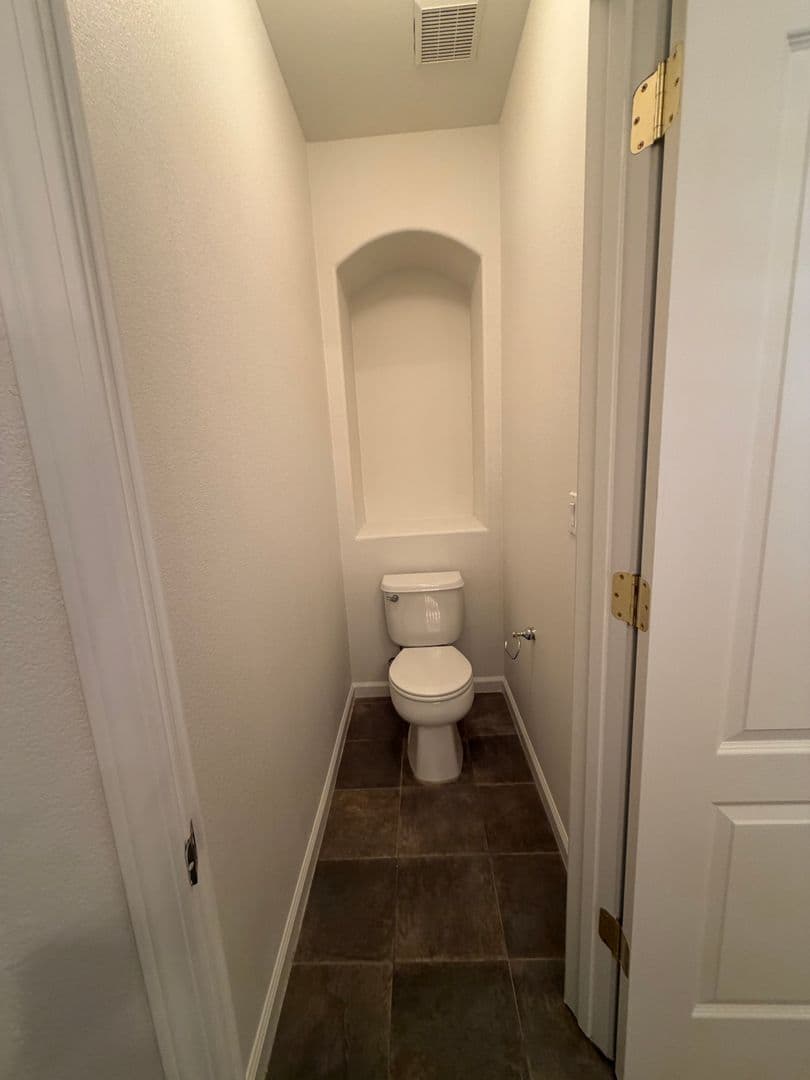 Sacramento House: 3019 Palmate Way