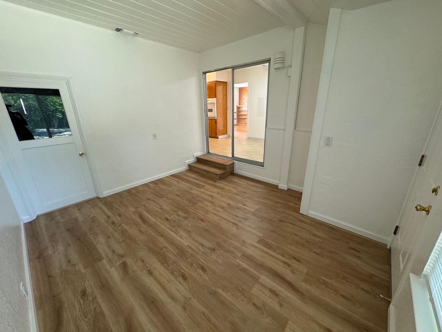Sacramento Multiplex: 1449 Gary Way