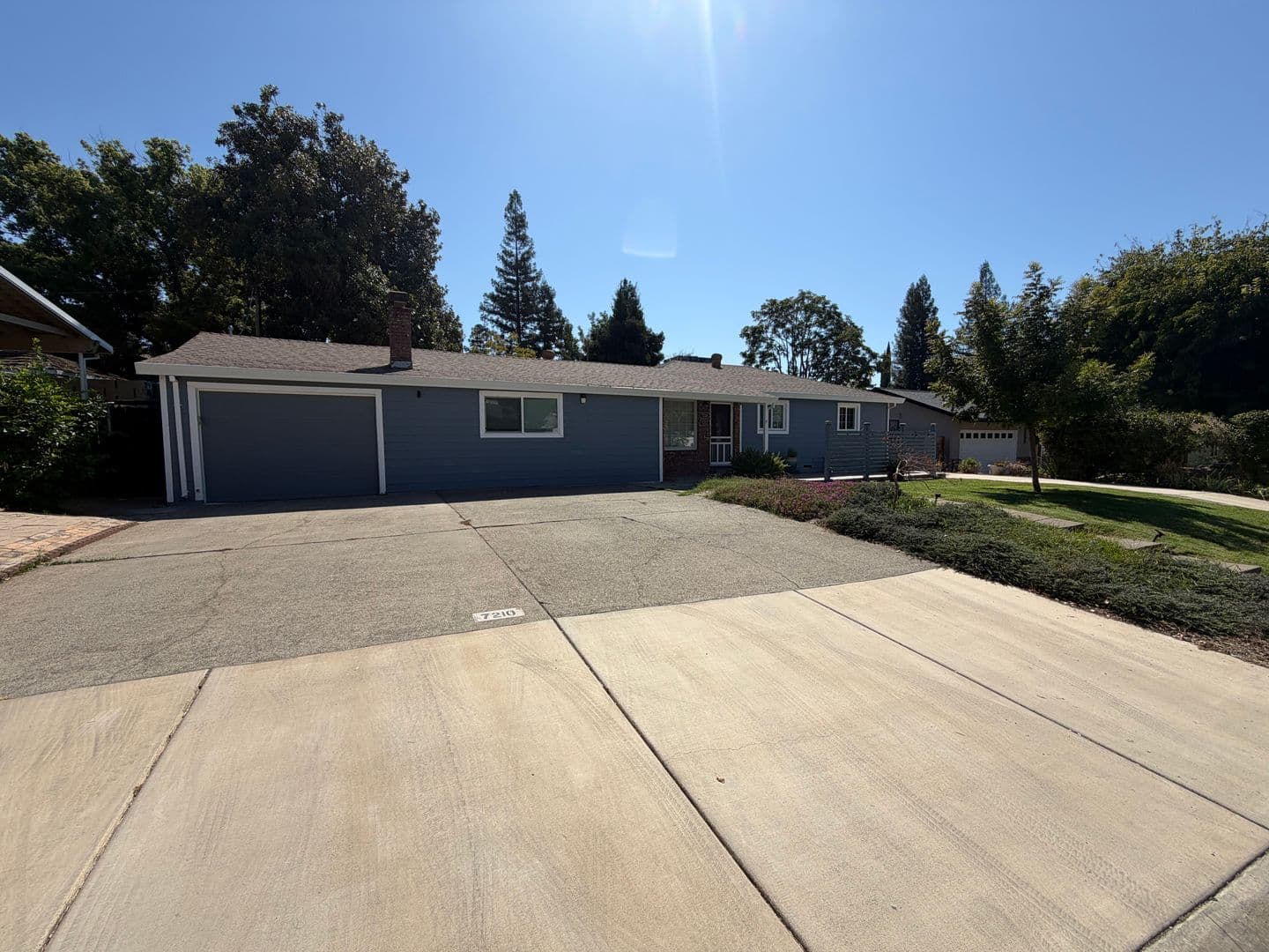 Fair Oaks House: 7210 Zelinda Drive
