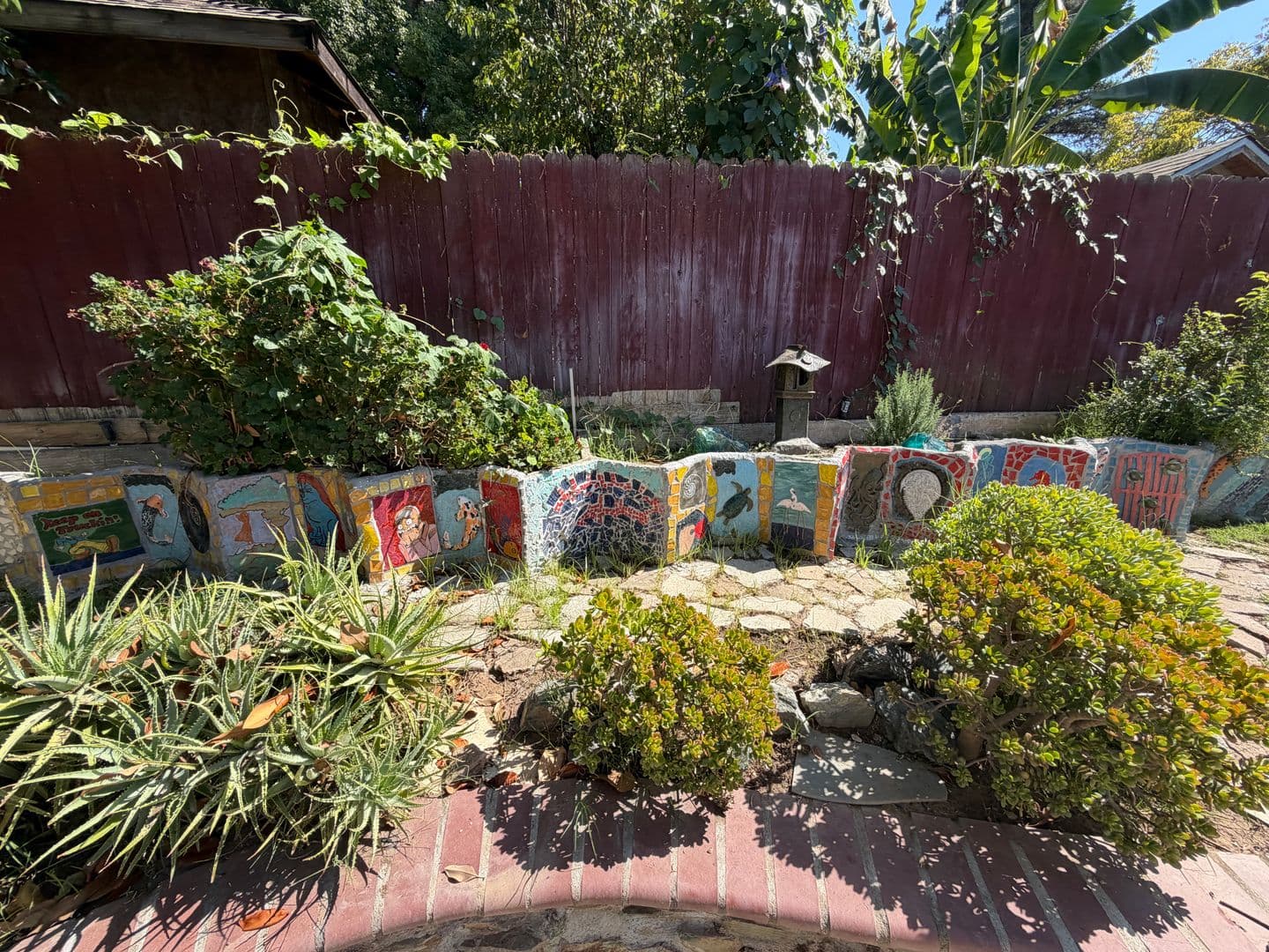 Fair Oaks House: 7210 Zelinda Drive