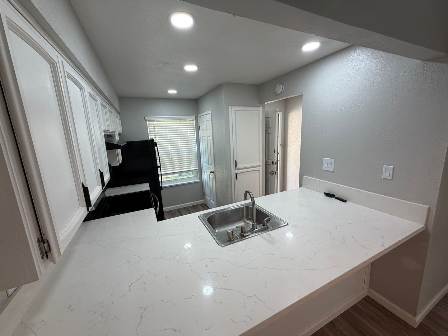 Carmichael Apartment: 5840 Fair Oaks Blvd #11