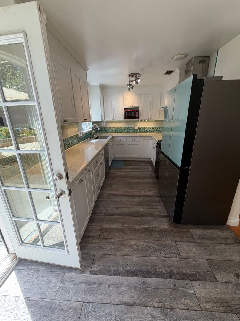 Fair Oaks House: 7210 Zelinda Drive