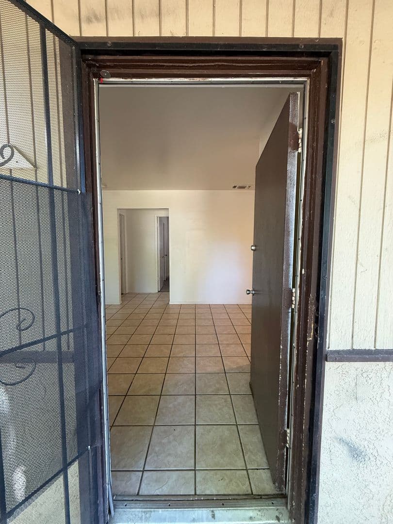 Sacramento Multiplex: 2629 29th Ave