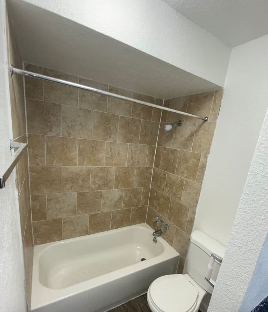 Dallas Apartment: 8039 Chariot Dr