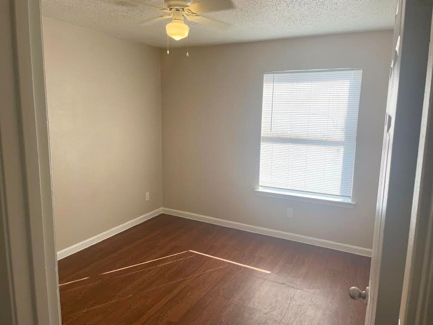 Dallas Apartment: 2722 S Buckner Blvd