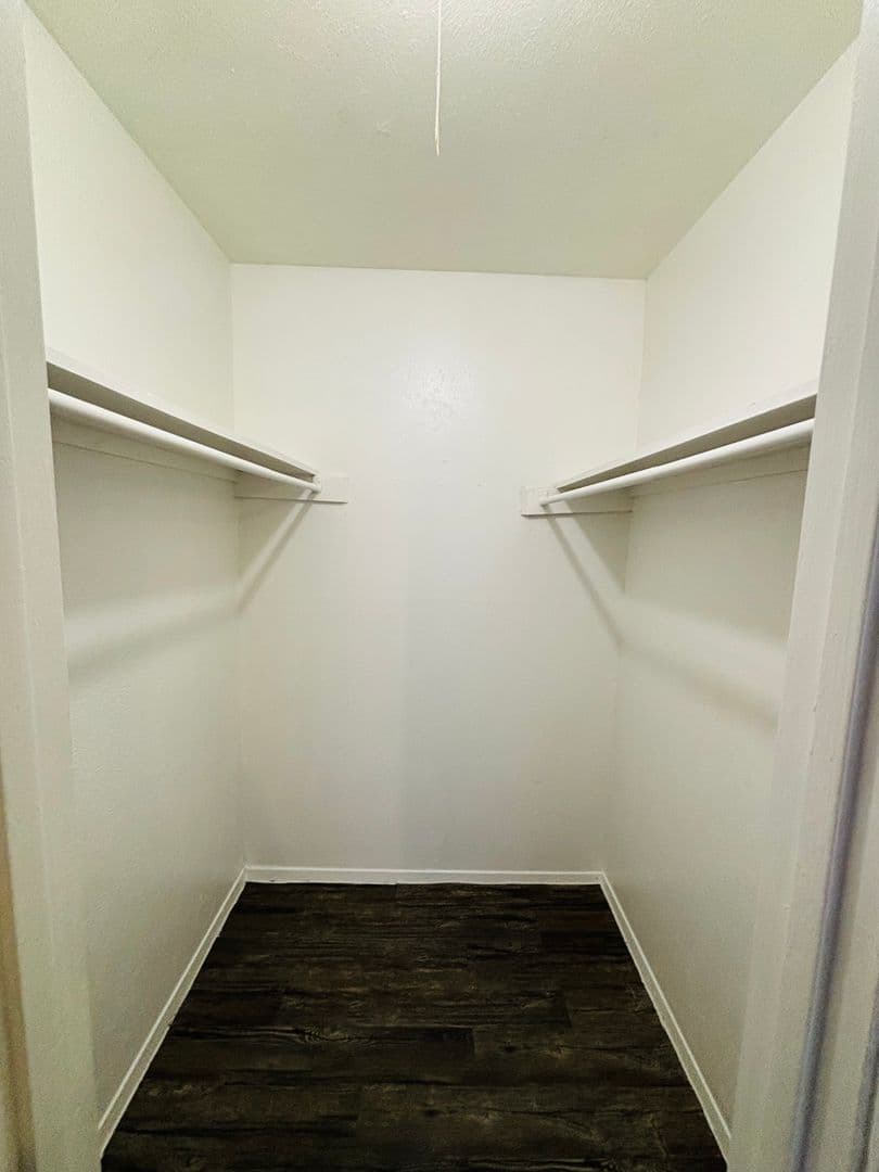 Dallas Apartment: 7621 Ferguson Rd