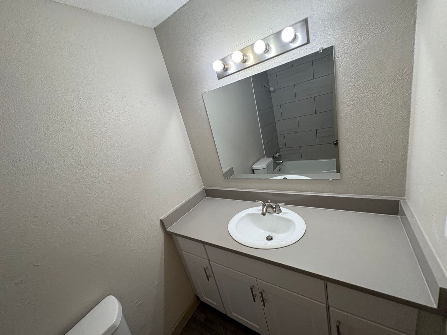 Dallas Apartment: 3514 Nogales Dr